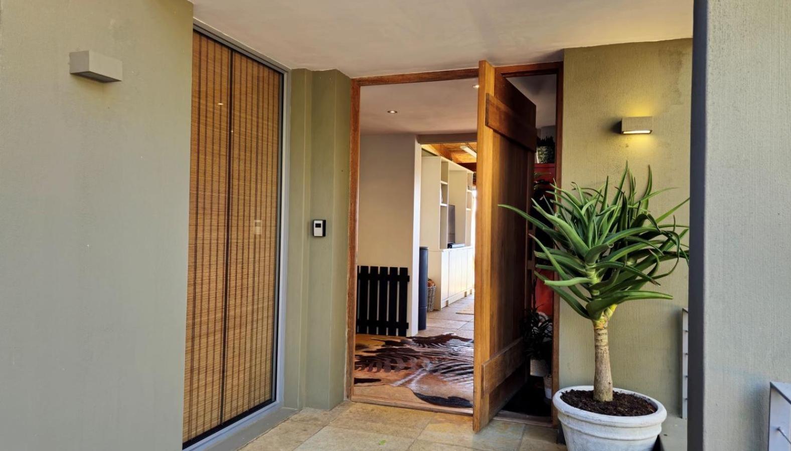 Oubaai Villa By Raw Africa Collection Herolds Bay Exterior photo